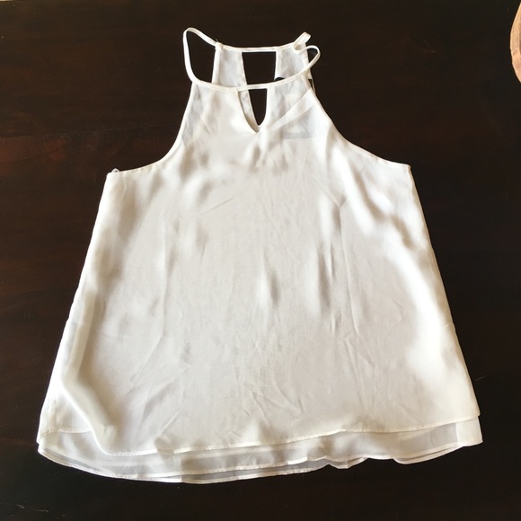 Triangle or trapeze top