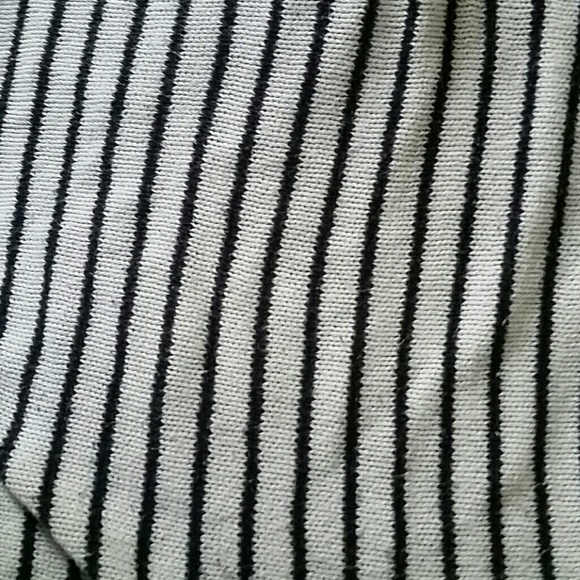 Sweater - Picture 2 of 4