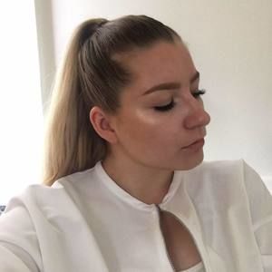 Meet your Posher, Marta