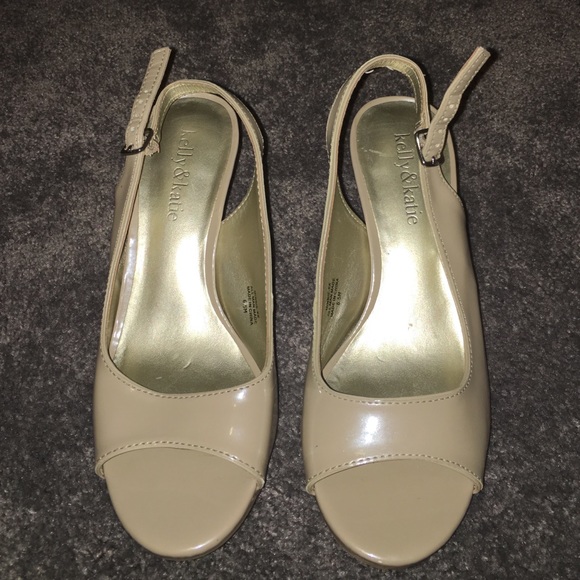 Kelly&Katie heels!😱