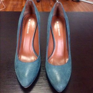 Hugo Boss Orange size 7 heels