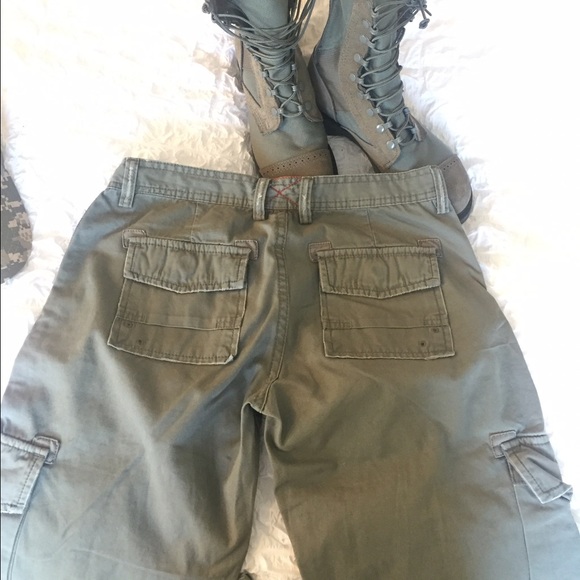 Army green cargo pants - Picture 2 of 4