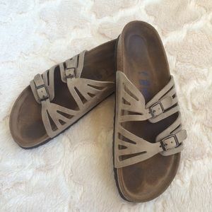 Birkenstock Granada in Tobacco