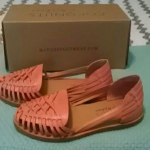 Coconuts by Matisse espadrilles