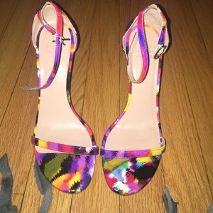 Stuart Weitzman printed heels