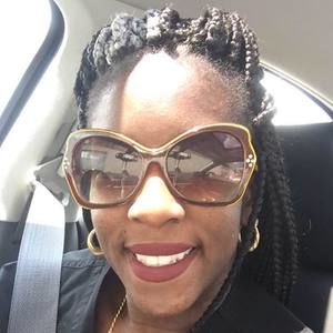 Meet your Posher, Candis