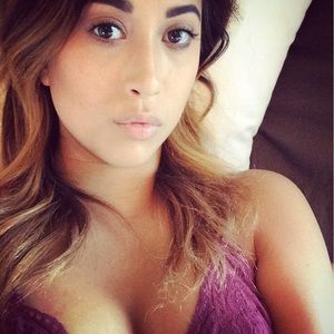 Meet your Posher, Lacey