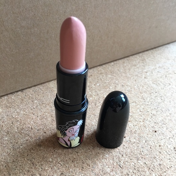 MAC Venomous Villains LE Innocence, Beware!