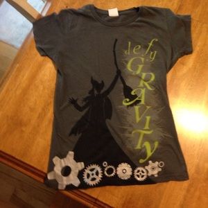 Broadway Wicked graphic tee