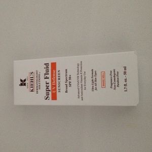 Kiehl's Super Fluid UV Defense SPF 50+