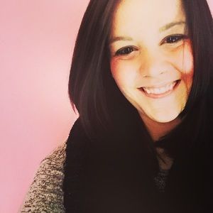 Meet your Posher, Katlyn