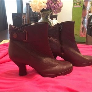 Indigo Boots by Clarks-🎈NWOT