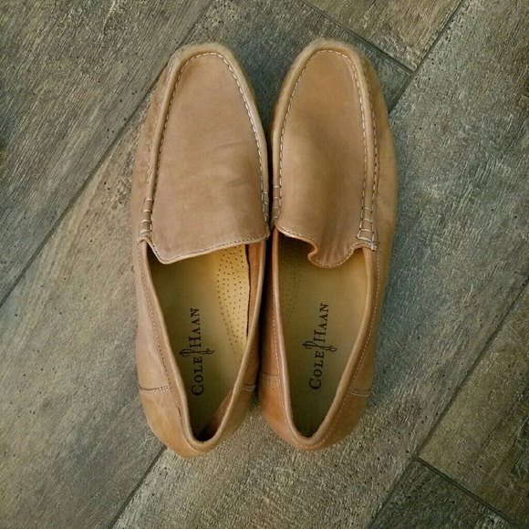 Men's tan leather loafers