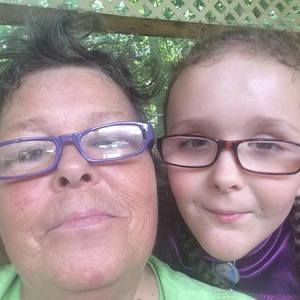 Meet your Posher, Carletta