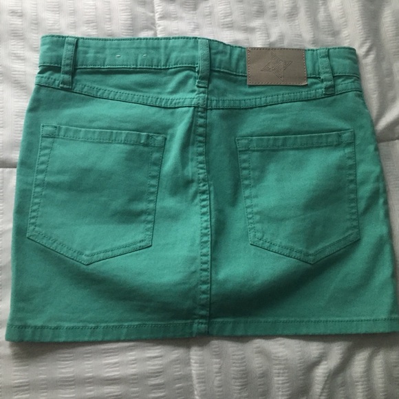 Jean skirt - Picture 2 of 3