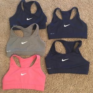 4 Small Nike pro drifit sportsbras