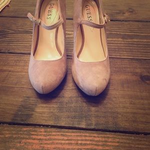 Guess Nude Suede Pumps Size 7
