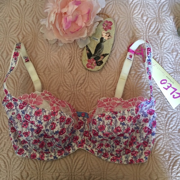 Bra