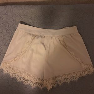 Francesca's collection lace shorts