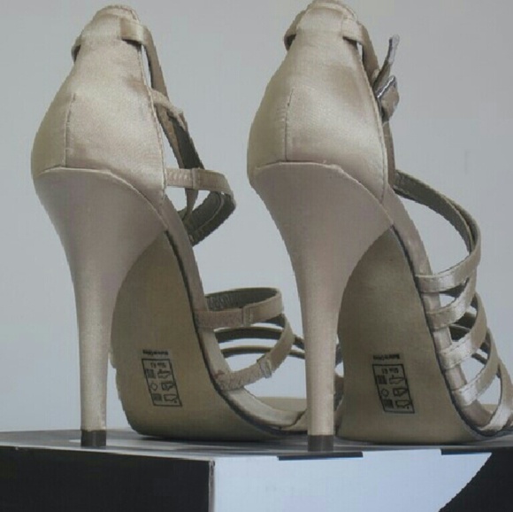 Michael  Antonio  stiletto evening heels - Picture 2 of 3