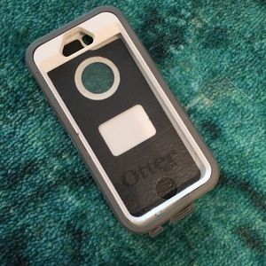 iPhone 5C OtterBox Defender Series
