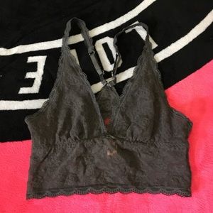 Vs lace brallete on hold for trade
