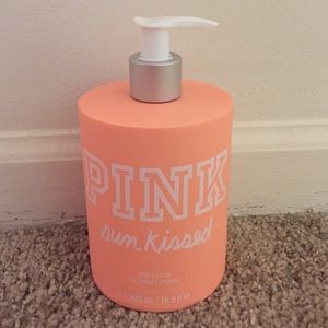 NEVER USED. PINK Sun Kissed body lotion!