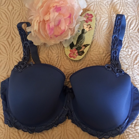 Bra