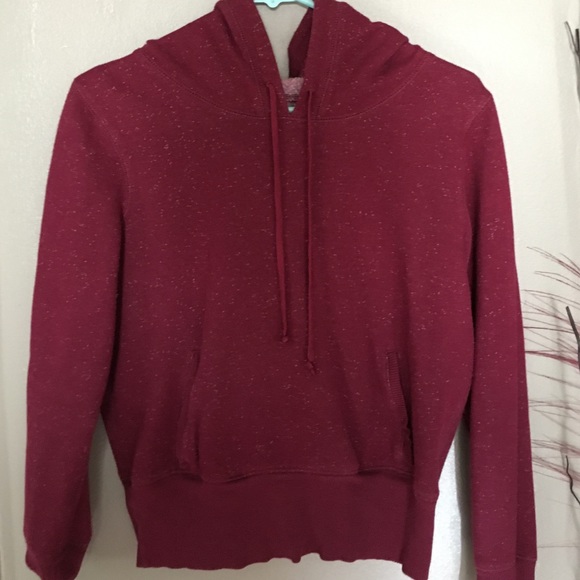 Burgundy fleece pullover hoodie