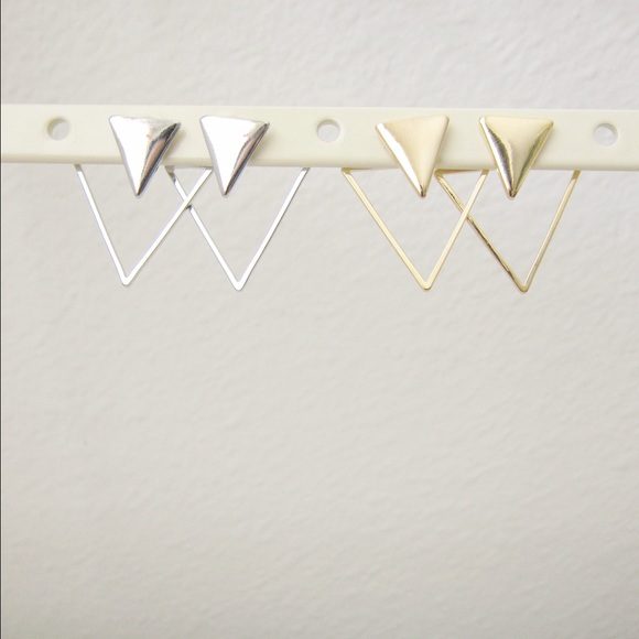 Metallic triangle earrings- Silver - Picture 2 of 4