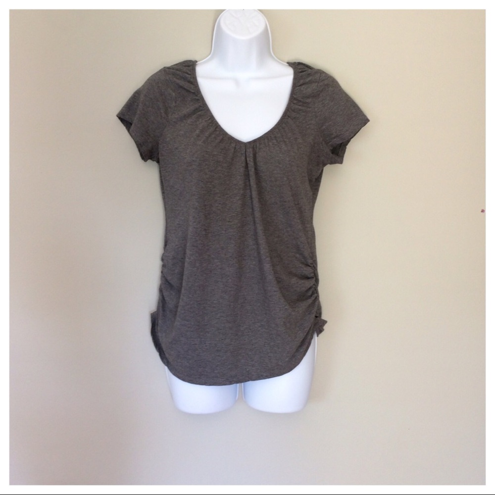 Motherhood Maternity v-neck rouched tee