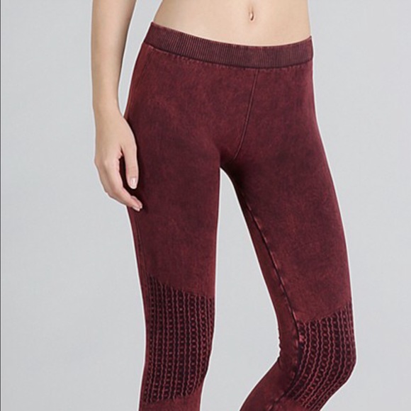 LAST PAIR! Vintage Wash Moto legging - Picture 3 of 3