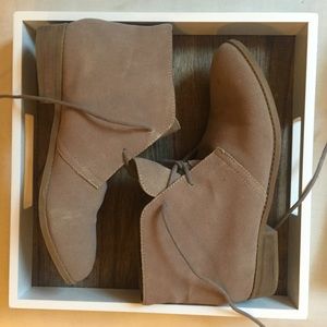 Steve Madden Suede Booties
