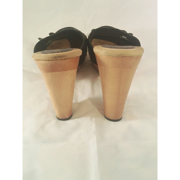 SOLD** Enzo Angiolini  Leather Clogs - Picture 3 of 4