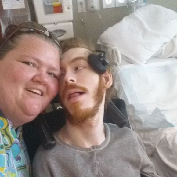 Meet your Posher, Donnella - Picture 1 of 1