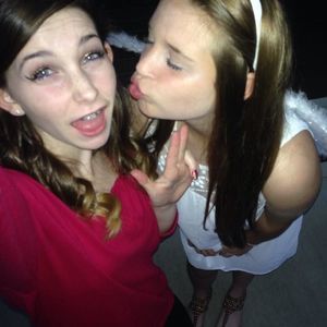 Meet your Posher, Alicia