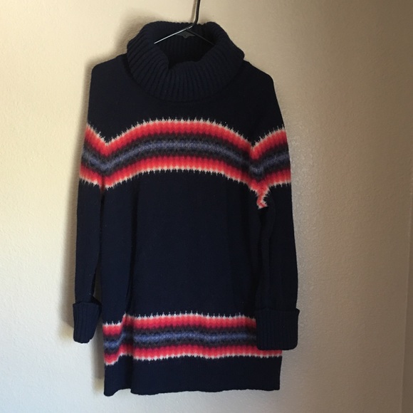 Gap Turtleneck Sweater with Pockets
