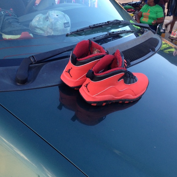 Jordan Retro 10 fusion red - Picture 2 of 3