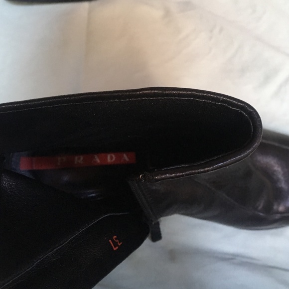 Boot - Picture 2 of 4