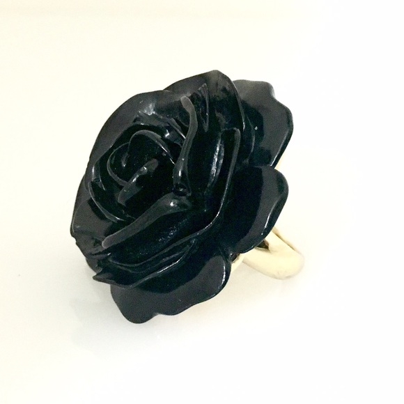 Kenneth Jay Lane Statement Ring - image 1