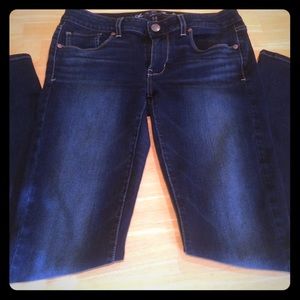 AE Skinny Jeans