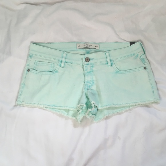 Mint Abercrombie & Fitch shorts