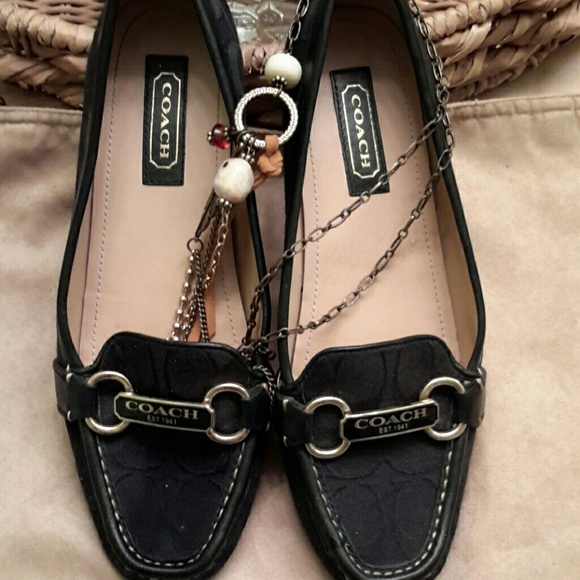 Coach flats