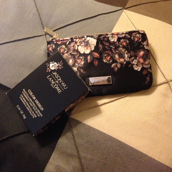 Lancôme Eyeshadow Palette & Zippered Coin Pouch