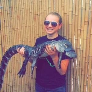 Meet your Posher, Heather