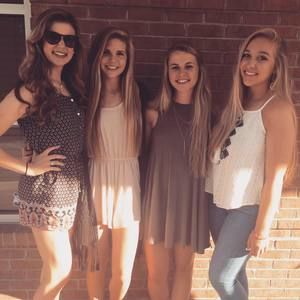 Meet your Posher, Riley