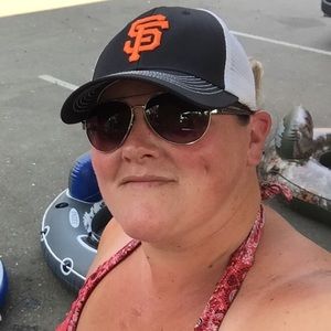 Meet your Posher, Colleen