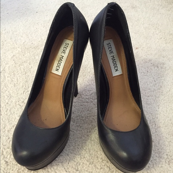 Steve Madden pumps