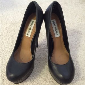 Steve Madden pumps