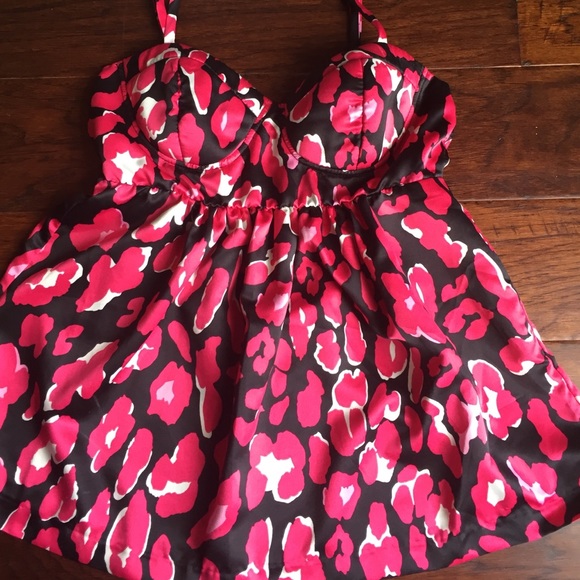 Hot pink and black large leopard print top